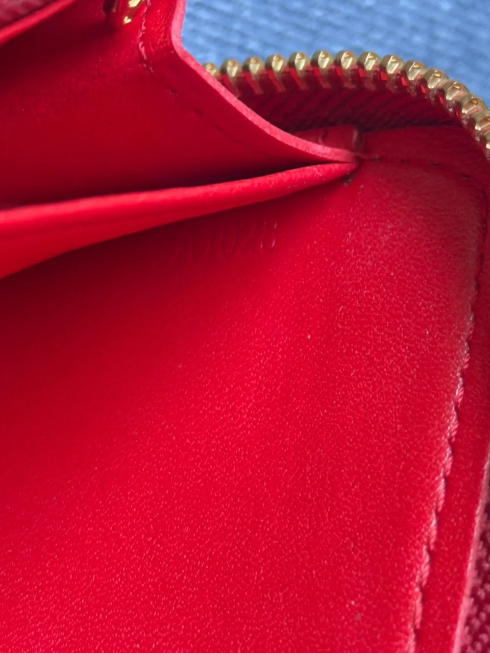 Louis Vuitton vernis wallet